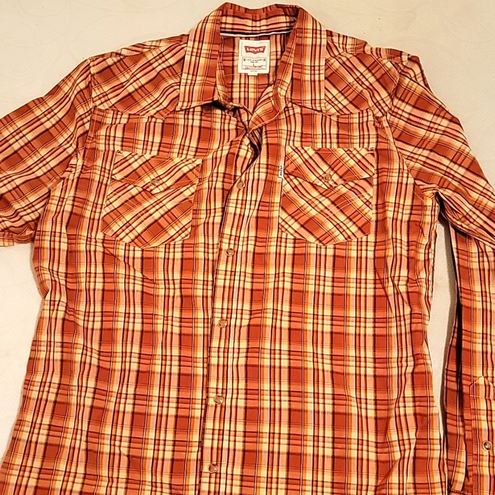 Levis Long Sleeve Button Down Shirt